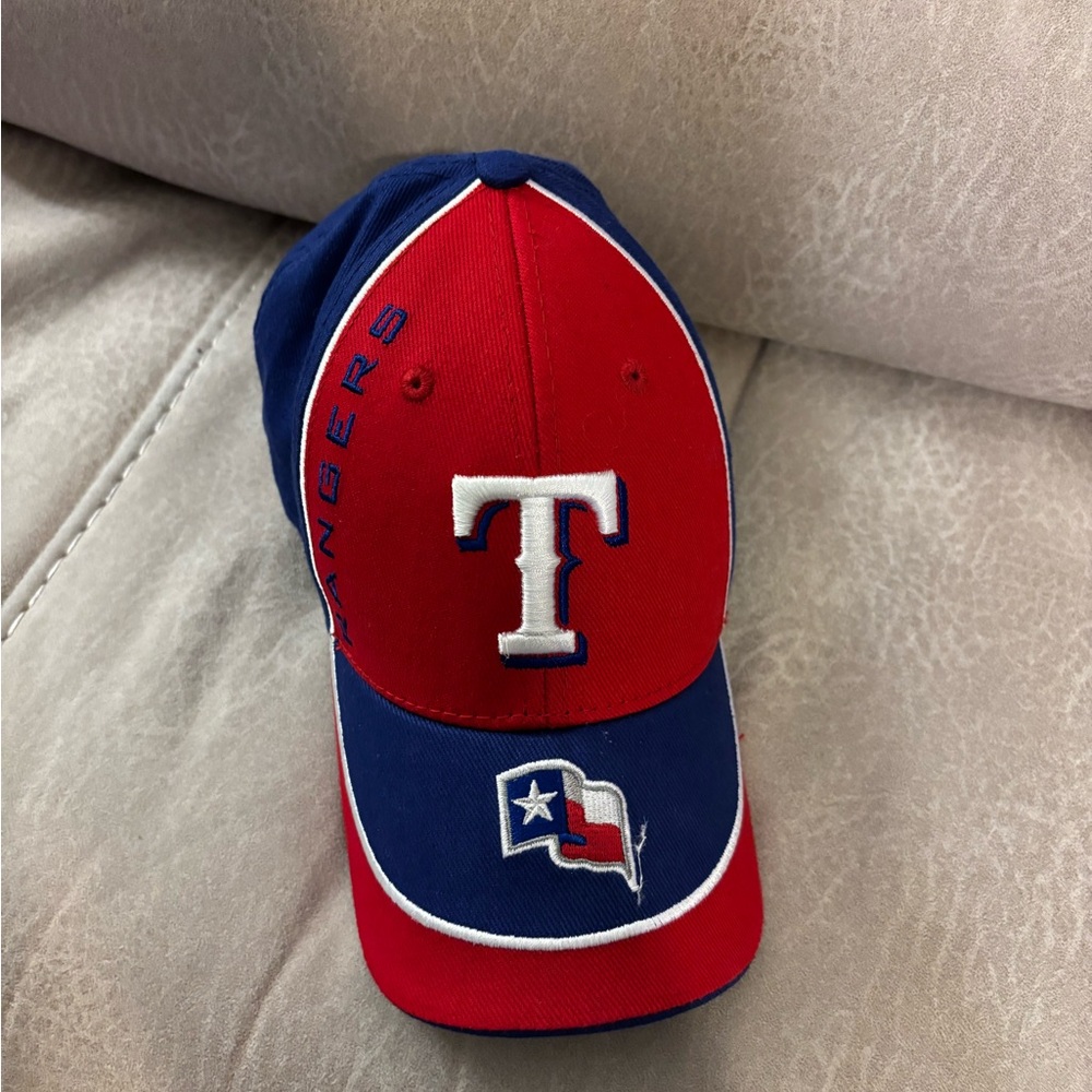 MLB Fan Favorite Texas Rangers Red and Blue Baseball Cap